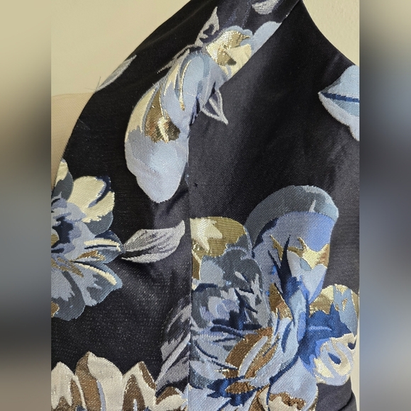 JULES &‎ CLEO (David's Bridal), Plunging Metallic Floral Brocade A-Line Dress, 6 - Picture 9 of 16